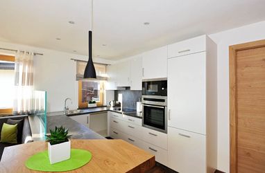 Ferienwohnungen AußerflarerhofSchenna, Schenna, Südtirol, Wanderhotel