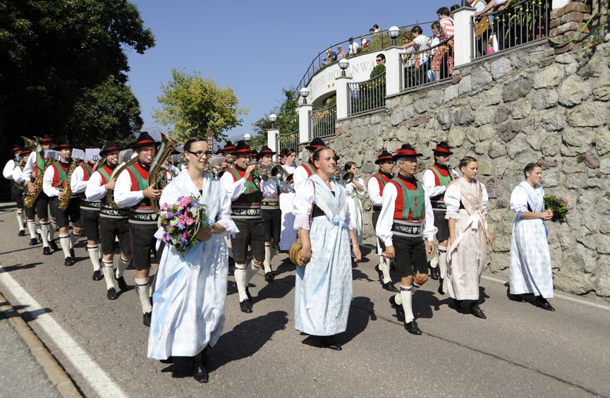 Südtiroler Brauchtum und Tradition in Schenna