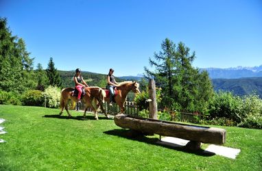 Hotel König Laurin 3 Sterne Jenesien, Bozen & Umgebung, Südtirol, Wanderhotel Hotel König Laurin 3 Sterne Jenesien, Bozen & Umgebung, Südtirol, Wanderhotel