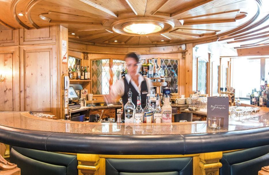 Hotel Vier Jahreszeiten 4s Sterne - Schlanders, Südtirol Hotel Vier Jahreszeiten